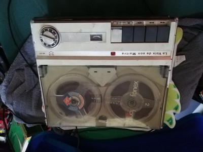La Voix de Son Maître - MB 825 magnétophone