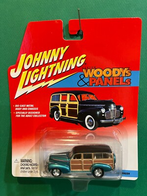 Johnny Lightning 1941 Chevy Deluxe Woody Panel Wagon 1/64 Diecast MOC BX60
