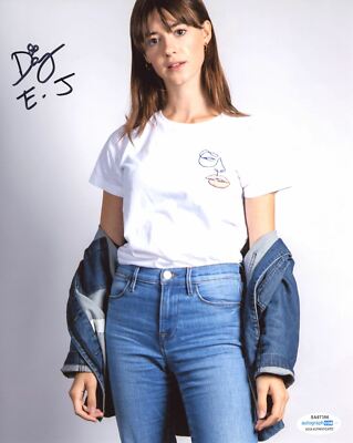 DAISY EDGAR-JONES SIGNED 8X10 PHOTO 6 ACOA