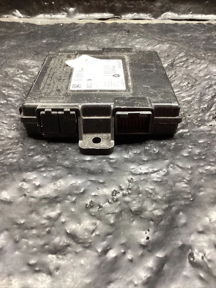 Dodge Durango 2016-2017 OEM buje receptor 68211124AE Foto 4 de 4