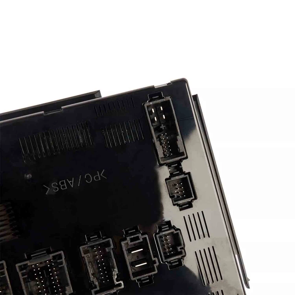 1649005101 For Mercedes ML350 X164 W251 SAM Module Rear With Trailer Function - Image 4 of 4