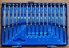  Niwa Precision Screwdrivers Set (16) w/Plastic Box Made in Japan 