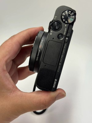 Sony Cyber-shot DSC-RX100 III M3 Digital Camera with Wifi NFC View