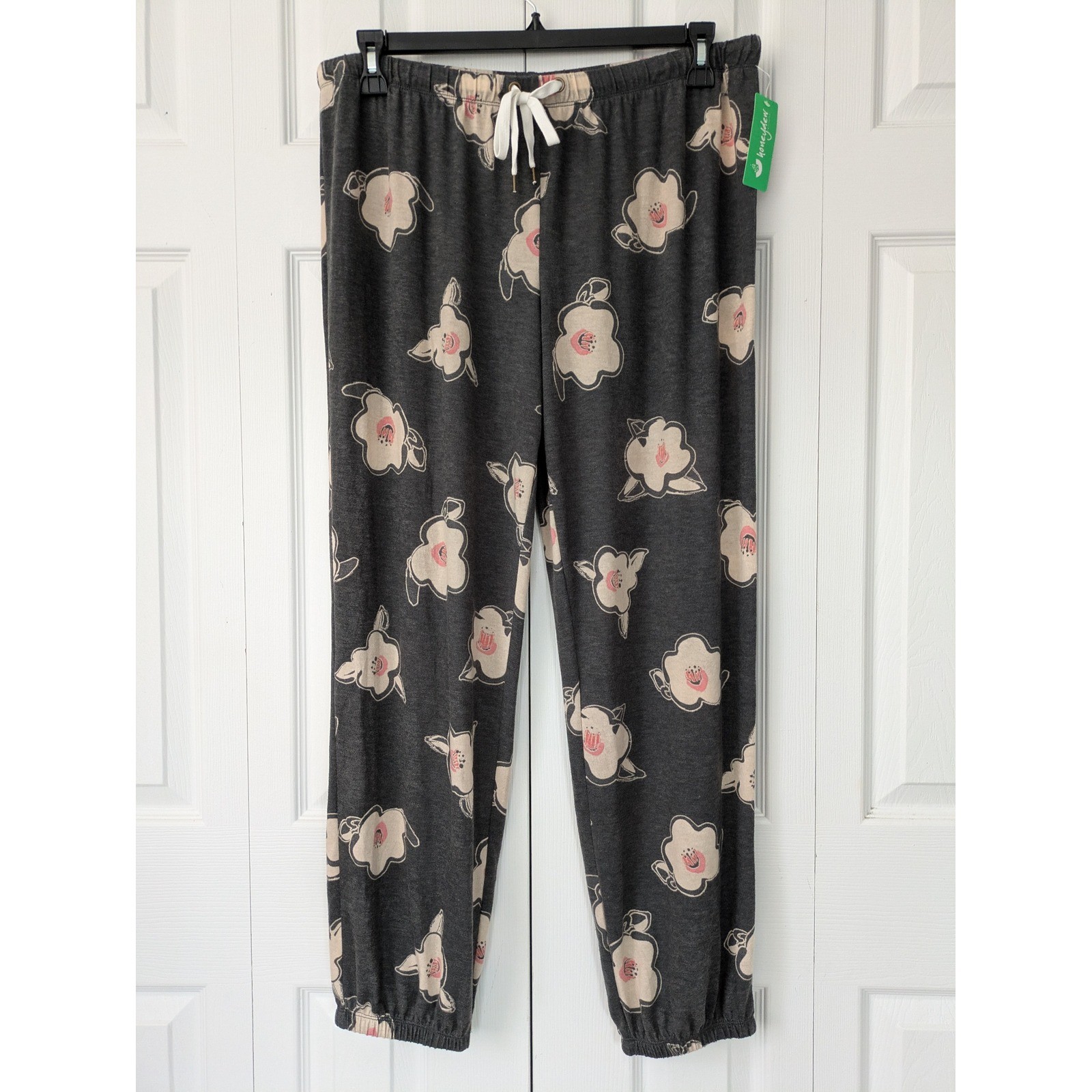 Honeydew Star Gazer Lounge Set Pajamas Size XL Black Magnolias NWT