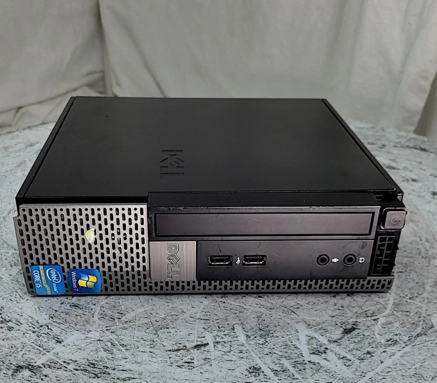 Dell OptiPlex 790 Ultra Small Form Factor (USFF) Integrated/On