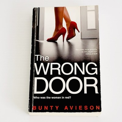 The Wrong Door by Bunty Avieson