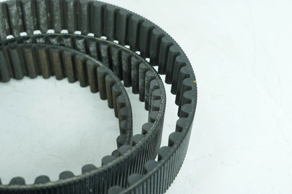 00 Harley Touring Electra Glide Classic OEM correia de transmissão traseira 139T 1-1/8" 40024-97 - Imagem 3 de 4