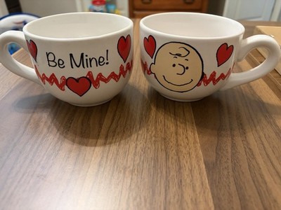 2 PCs Be Mine! Valentine Themed Charlie Brown Peanuts 2015 Coffee Cup Mug