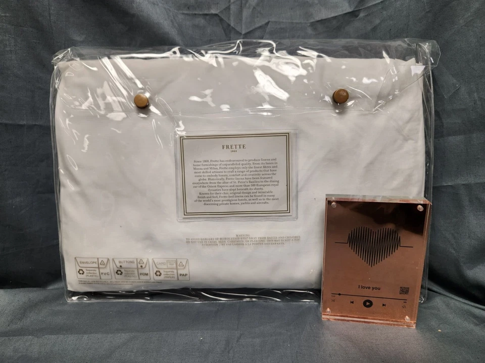 Sábana Ajustable Frette Algodón King Bolsillo Poco Profundo 79 in x 81 en Algodón Blanco ¡NUEVA! Foto 2 de 4