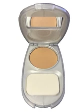 Covergirl Advanced Radiance Age-Defying Compact Makeup, 160 Classic Tan NOS