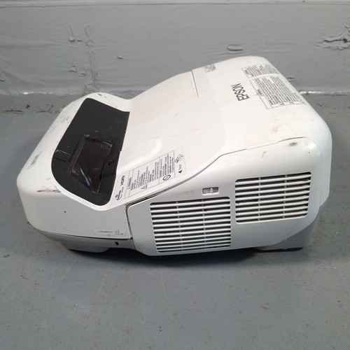 Epson EB-570 HD Home Cinema Ultra Short Throw Projector - Faulty - Picture 7 of 12