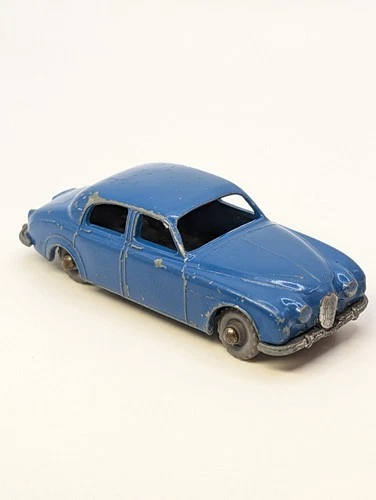 MATCHBOX LESNEY 65a Jaguar 3.4 Litre 1959 original vintage diecast toy car
