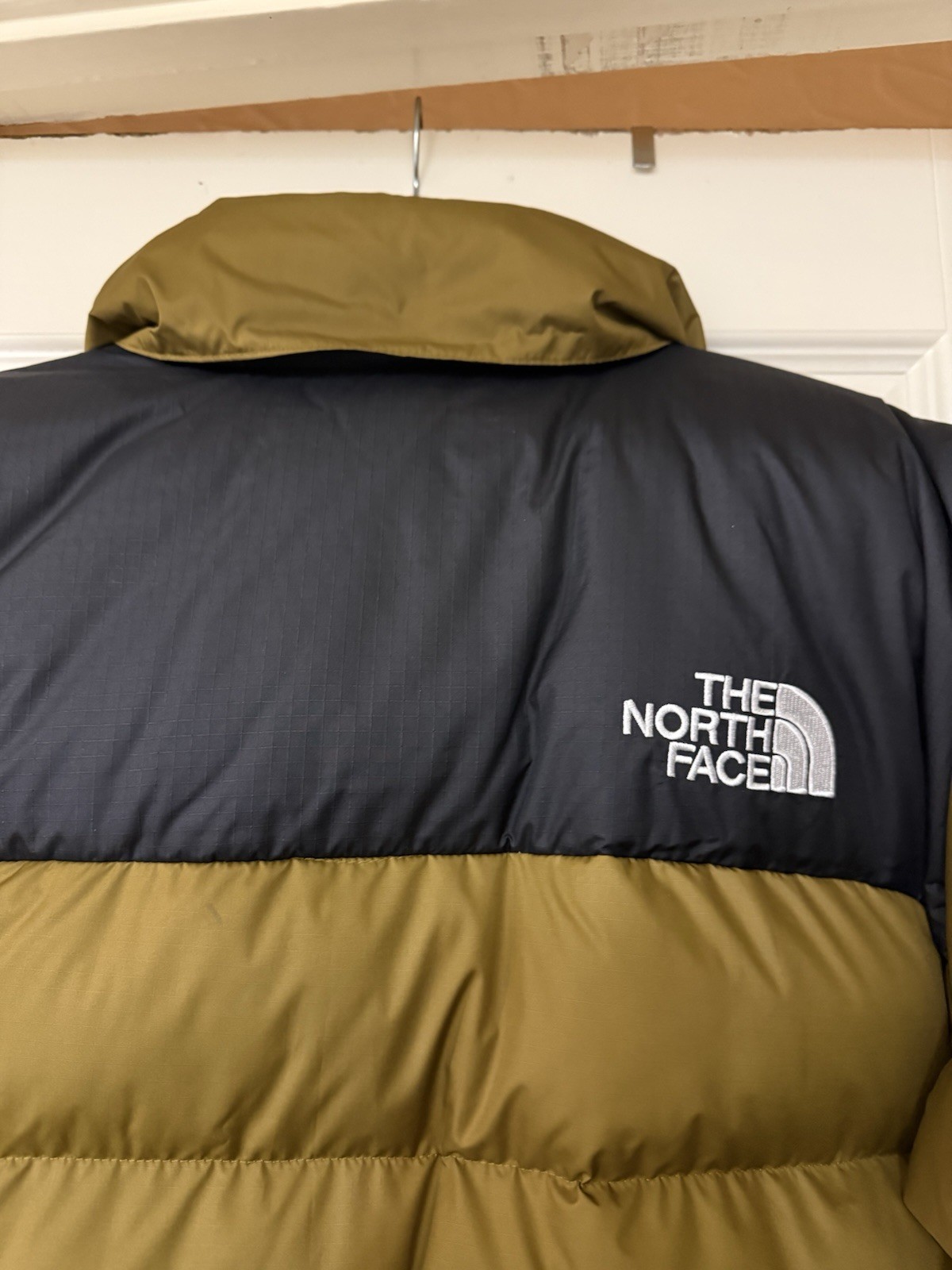 North Face Coat Men’s - RRP £225 Authentic image 5