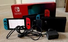 Nintendo Switch V1 - 32GB  Console, Neon Red/Neon Blue Joy-Cons ⭐️FREE DEL🚚