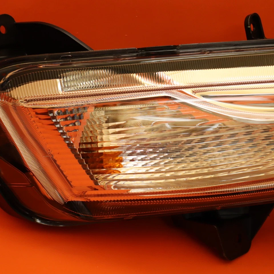 Faro antiniebla Chevy Malibu pasajero derecho 2019 2020 2021 84843548 OEM Foto 4 de 4