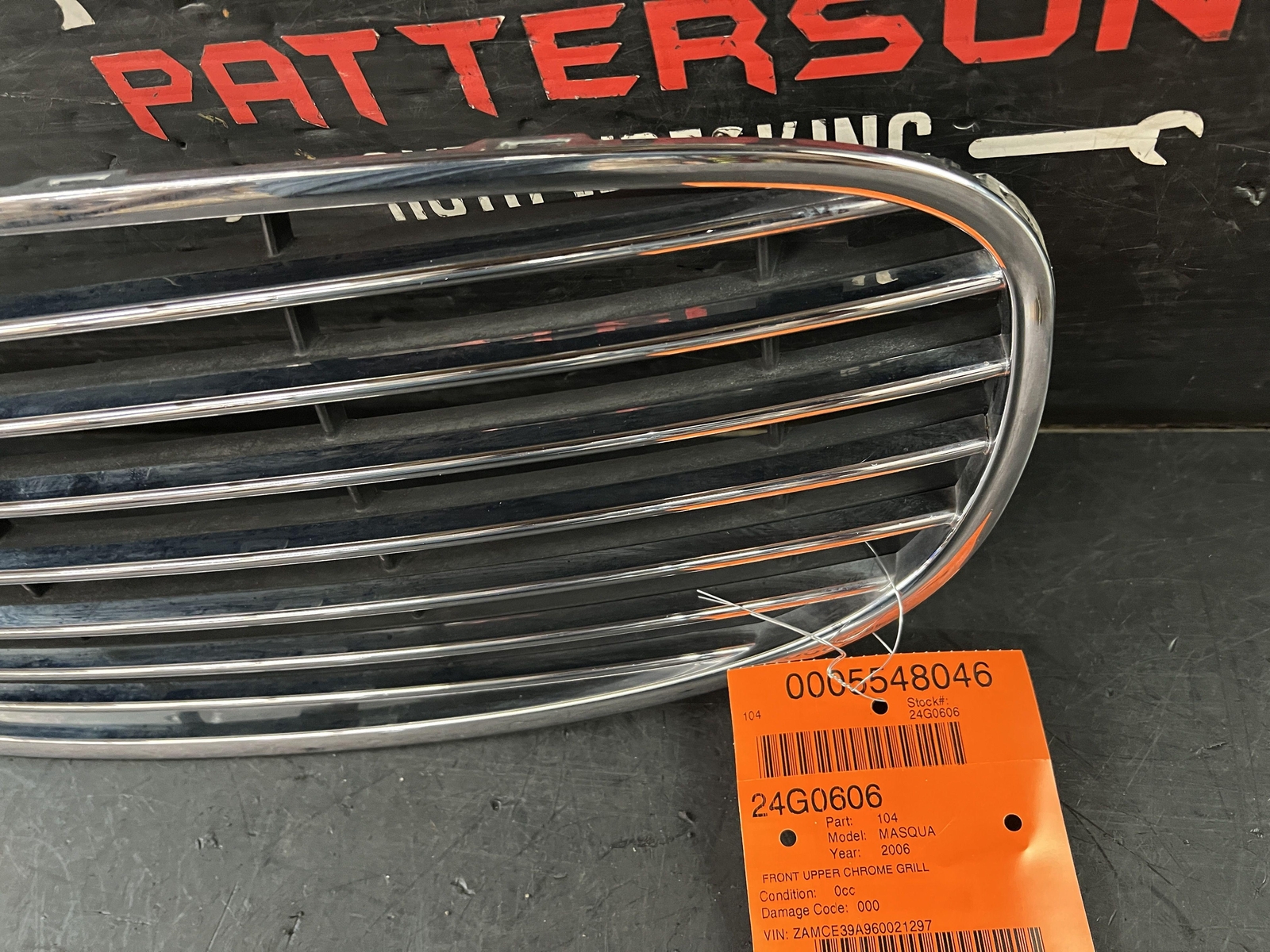 03-08 MASERATI QUATTROPORT FRONT UPPER CHROME GRILL GRILLE