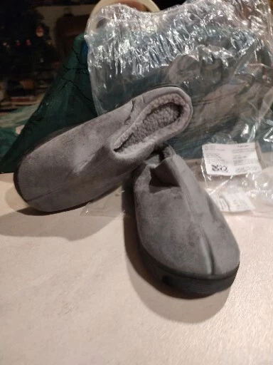 Zapatilla clásica unisex Studio 1886 talla L/G 9-10 con fondo de goma 2021 hecha por el hombre Foto 2 de 4