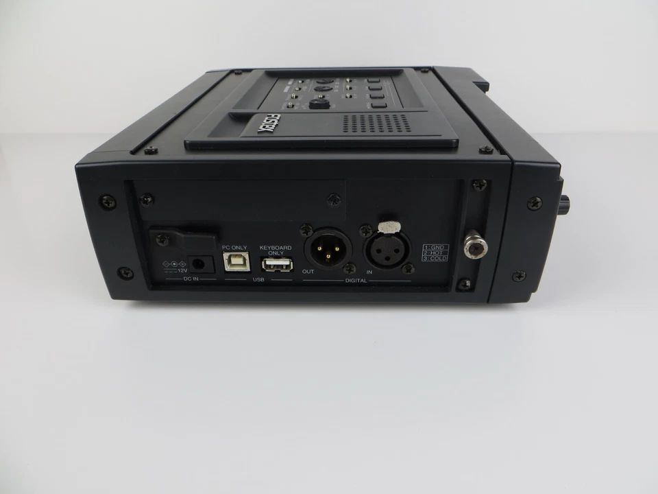 Fostex FR-2 Field Memory Recorder Portable Audio - Image 4 of 4