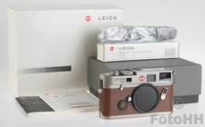 RARE LEICA M6 TTL 0,72 TITANIUM 35mm RANGEFINDER FILM CAMERA LEICA NUMBER: 10435