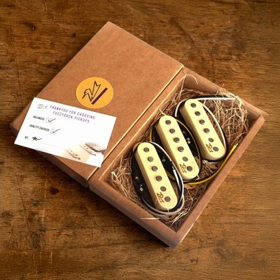 Alnico V Single Coil Tonabnehmer Für Stratocaster Gitarren Fuzzy Duck Gold Serie