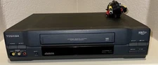 Toshiba M-672 VHS VCRplus 4-Head HI-FI Stereo Video Cassette Recorder, No Remote