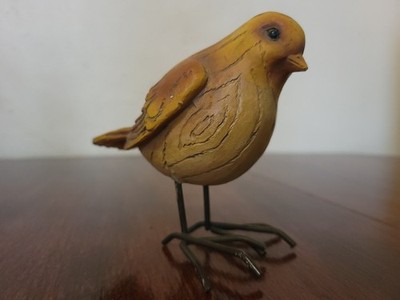 Resin Song Birds With Metal Feet