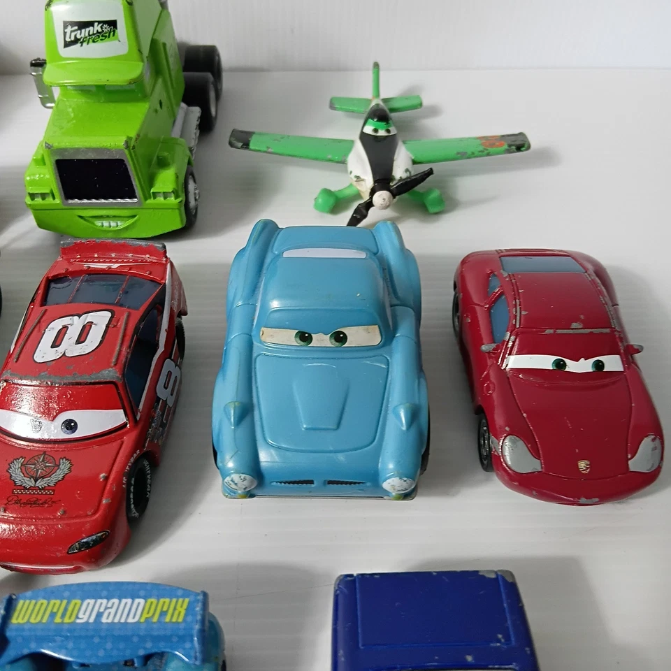 Disney Pixar Cars Planes Diecast & Plastic Bulk Mixed Lot of 29 - image 4 of 4