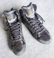Everlast Boxschuhe Modell ELM94E Schwarz/Gold EU 41 (US 8.5) MPN ELM94E