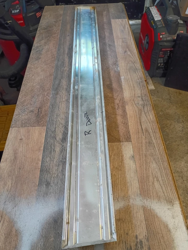 Dodge Ram Truck D150 1981-93/Ramcharger derecha/moldura de puerta de pasajero/tamadura Foto 4 de 4