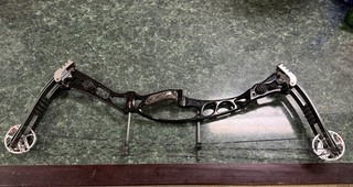 Hoyt XT 500 Pro Series 60 70# draw. 28.5" Right Handed