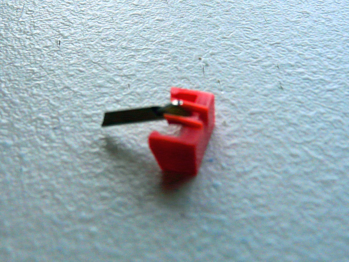 Stilo Sostitutivo Per Giradischi Sanyo ST29D/ST55D E Goldring - Ago Diamante