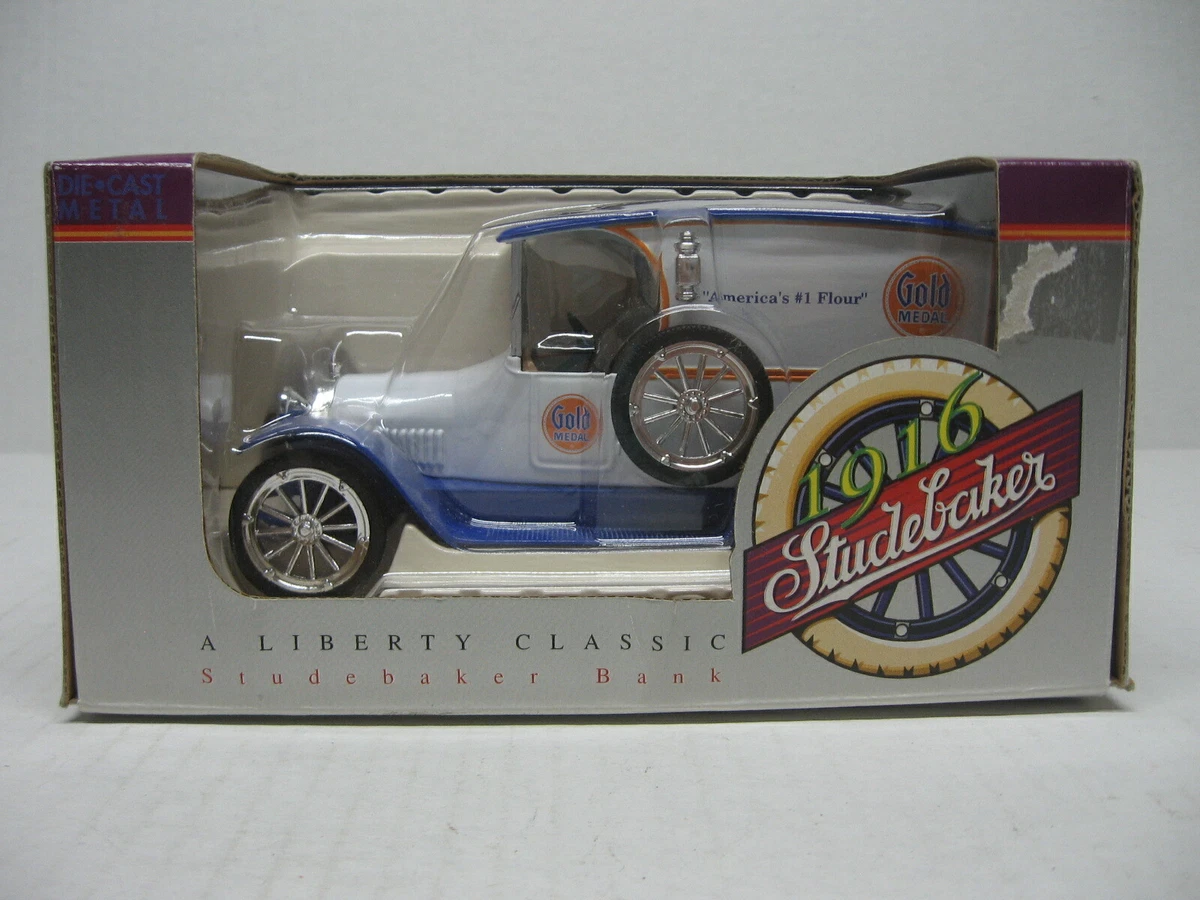 Liberty Classics Studebaker Diecast Vehicle Banks 1916 Vehicle
