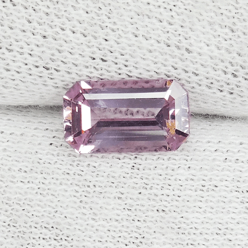 1.70Cts Ultra Best Luster "Baby Pink" Natural Spinel Fancy Octagon....!!!!! - Picture 2 of 3