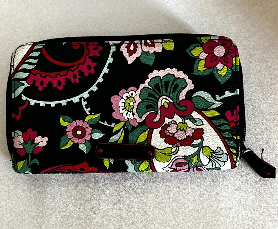 Cartera Vera Bradley Pétalo Paisley Azul Vinilo Rosa Satinado Cierre Cremallera 8" Largo Foto 2 de 4