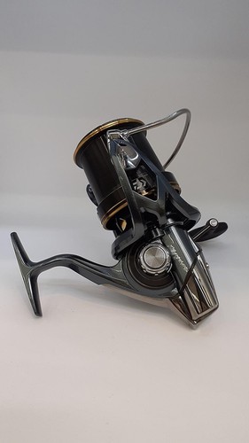 Daiwa SURF BASIA 45 QD Type 5 Quick Drag Surf Casting Spinning Reel Japan - Picture 2 of 16