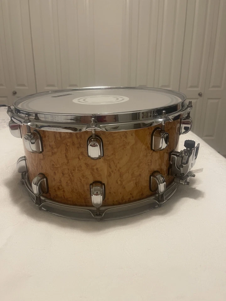 TAMA Starclassic Walnut/Birch Snare Drum w/ Tamo Ash Outer Ply 14 x 6.5 inches - Image 2 of 4