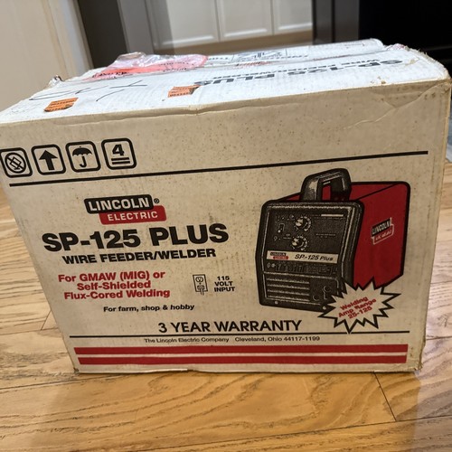 Lincoln Electric SP-125 Plus MIG Welder Kit 120V Wire Feed NEW NIB + EXTRAS - Picture 4 of 24