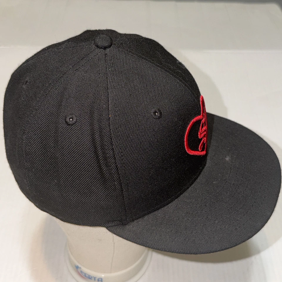 Supreme X Heart New Era 7 1/2 Black / Red Embroidery Cap Hat 2017 Fitted - Image 3 of 4