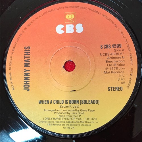 JOHNNY MATHIS When A Child Is Born 1976 UK 7" vinyl single original 45 Christmas - Picture 3 of 4