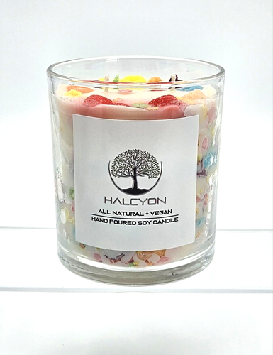 Halcyon All-Natural Vegan Hand-Poured Soy Candle: Rainbow Colorful Loops Cereal - Picture 2 of 14