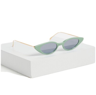 Illesteva Gray Sunglasses Illesteva Munich Sunglasses, Pine/Grey – Glasswing main image 4