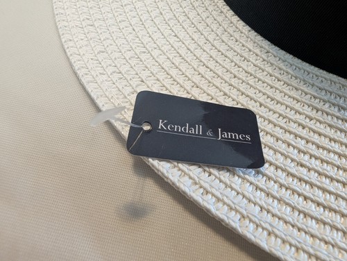 New Women's Kendall & James Beige Straw Floppy Wide Brim Beach Hat - Picture 7 of 7