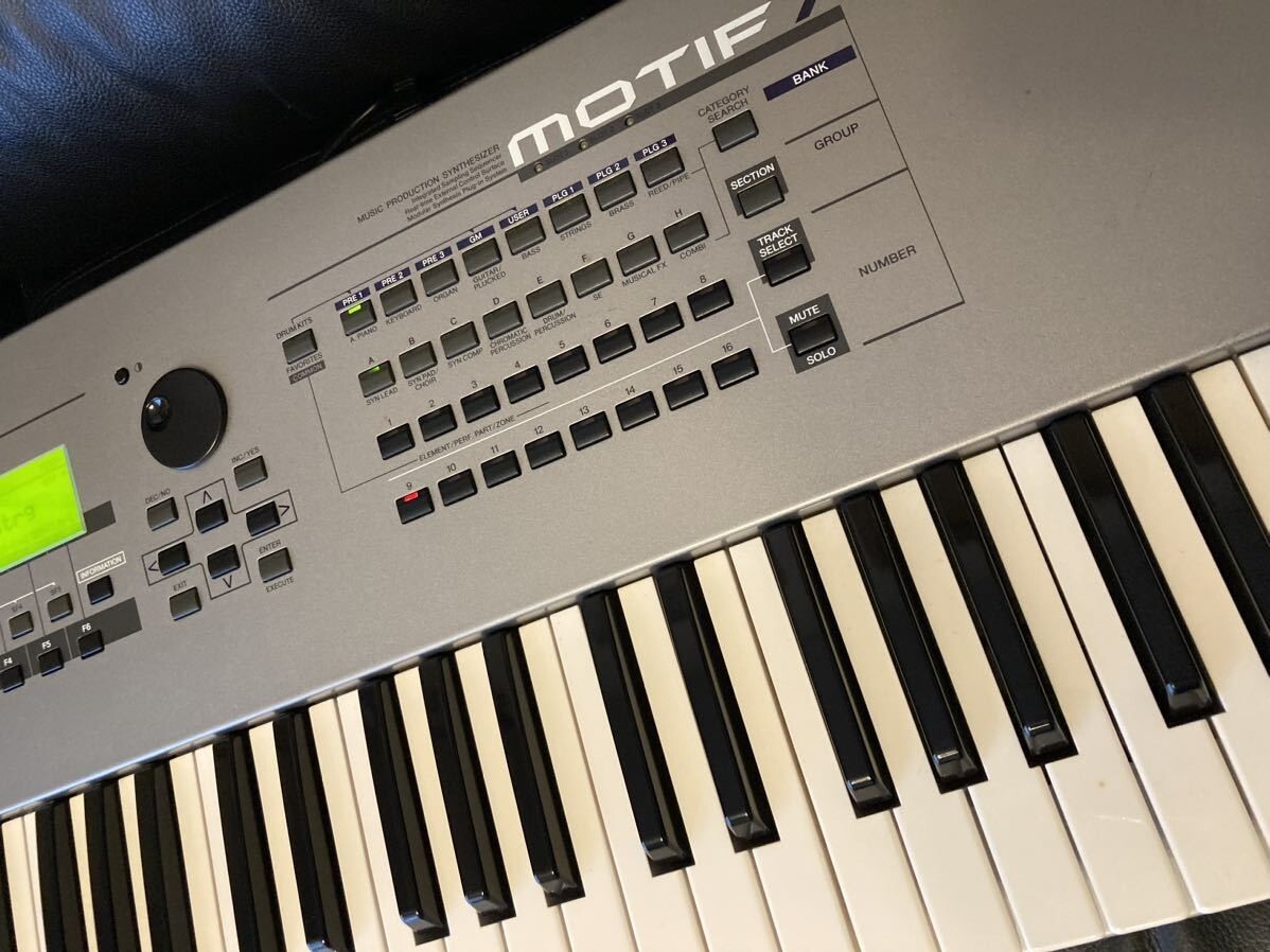 Yamaha Motif 7 76 Key Synthesizer keyboard Workstation | eBay