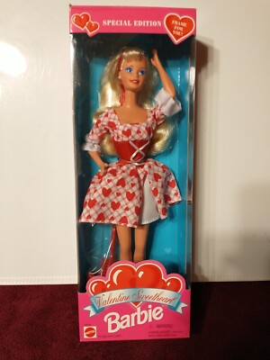 1995 Mattel Valentine Sweetheart Barbie Doll #14644 Special