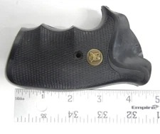 Pachmyar Gripper S&W Grips K Frame Square Butt