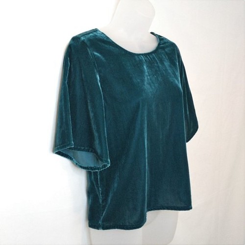 Chelsea28 Velvet Round Neck Top XS Ponderosa Green Flutter Sleeve NWT - Picture 2 of 8