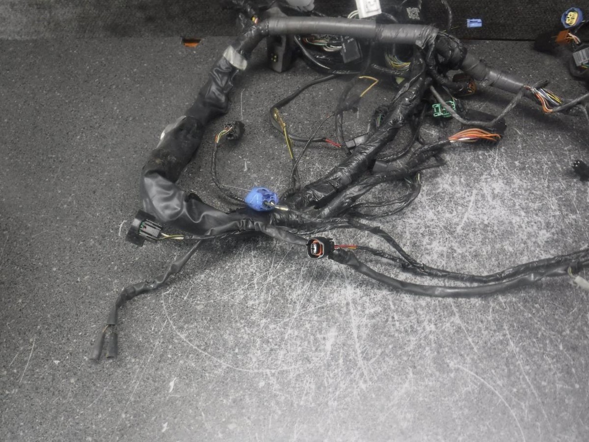 その他 HawhhzhN KAWASAKI NINJA ZX-6R 636 Kabelbaum 26031-1058H 2004 2898993
