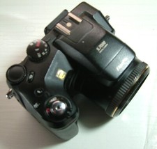 Fujifilm FinePix S7000 Entra