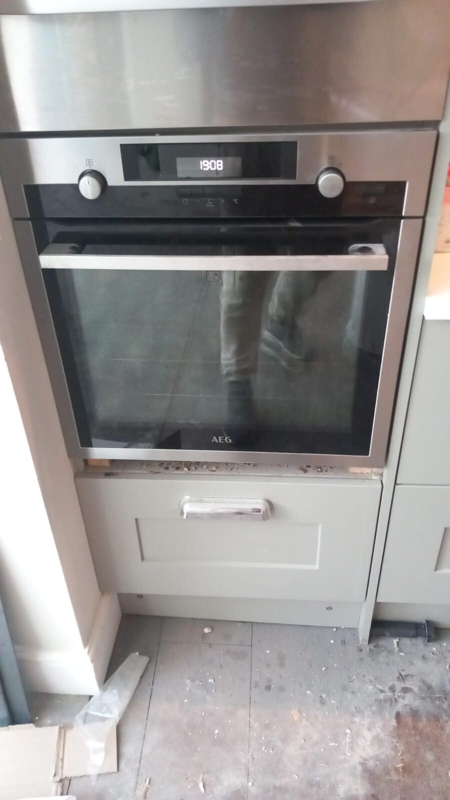 Howdens kitchen, Aeg Oven, Miele Dishwasher, Marble Worktop, Induction Hob & Fan eBay