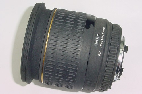 Lente de enfoque automático/manual gran angular Sigma 24 mm f/1,8 D EX DG para montaje Nikon F - Imagen 4 de 6